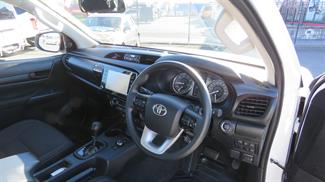 2026 Toyota Hilux - Thumbnail