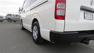 2012 Toyota Hiace - Thumbnail