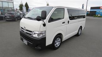2012 Toyota Hiace - Thumbnail