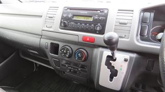 2012 Toyota Hiace - Thumbnail