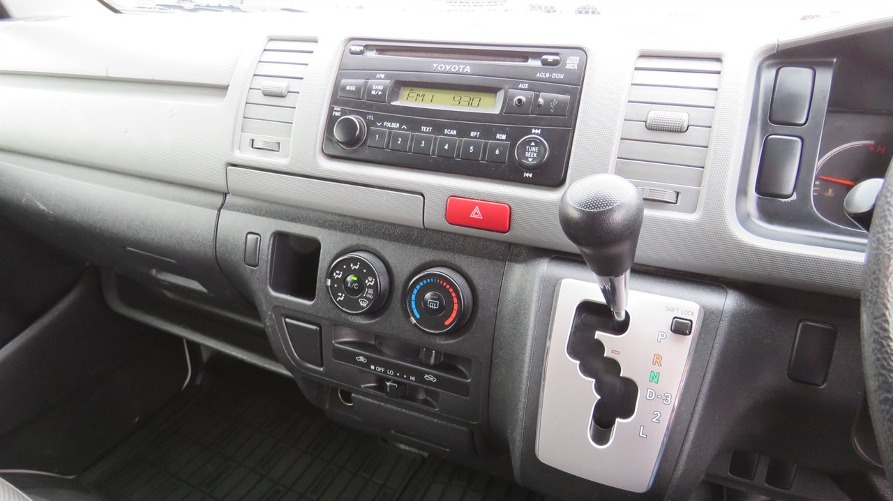 2012 Toyota Hiace