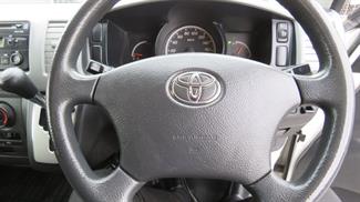 2012 Toyota Hiace - Thumbnail