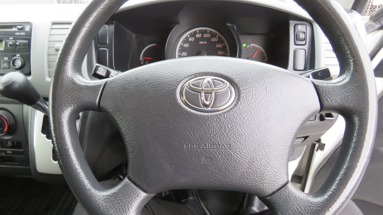2012 Toyota Hiace