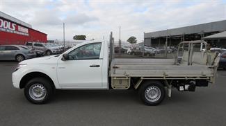2017 Mitsubishi Triton - Thumbnail