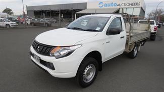 2017 Mitsubishi Triton - Thumbnail