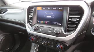 2019 Holden Acadia - Thumbnail