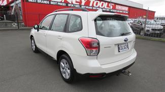 2017 Subaru Forester - Thumbnail