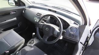 2009 Suzuki Swift - Thumbnail