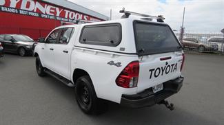 2019 Toyota Hilux - Thumbnail
