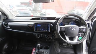 2019 Toyota Hilux - Thumbnail