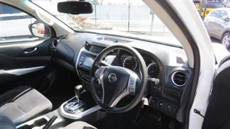 2016 Nissan Navara - Thumbnail