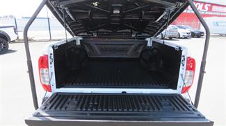 2016 Nissan Navara - Thumbnail