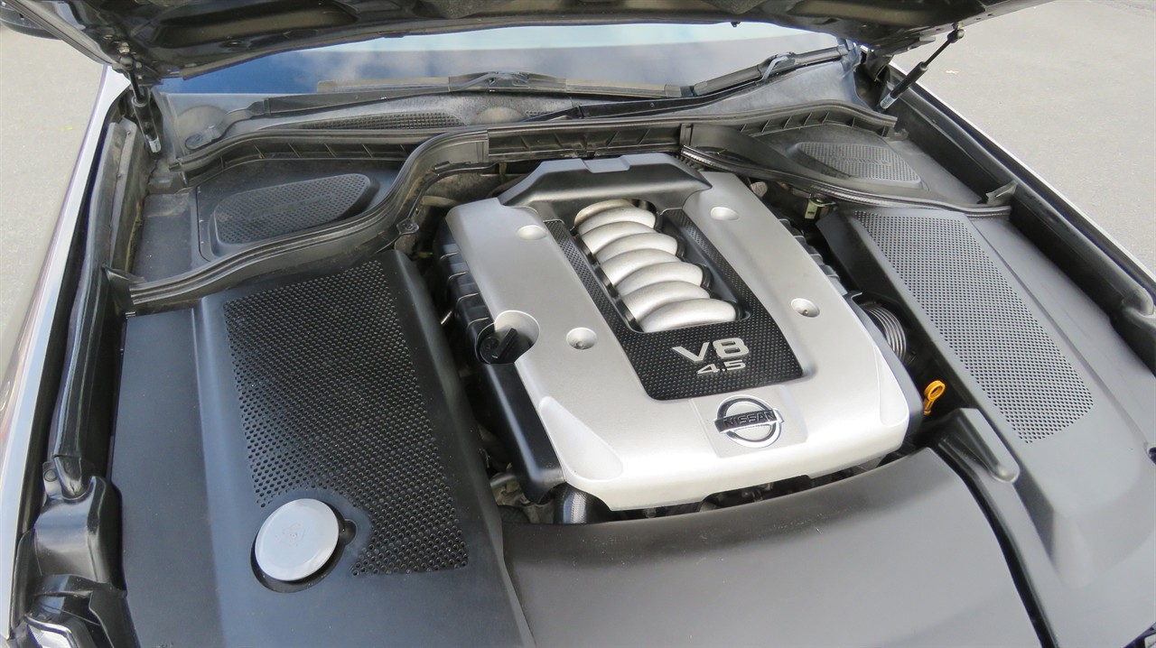 2005 Nissan Fuga