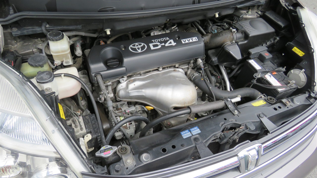 2008 Toyota Isis