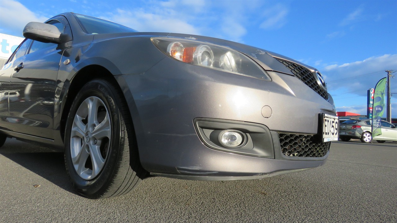 2007 Mazda Axela