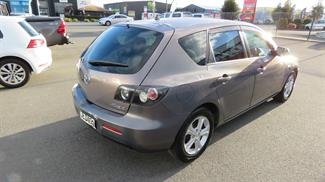 2007 Mazda Axela - Thumbnail