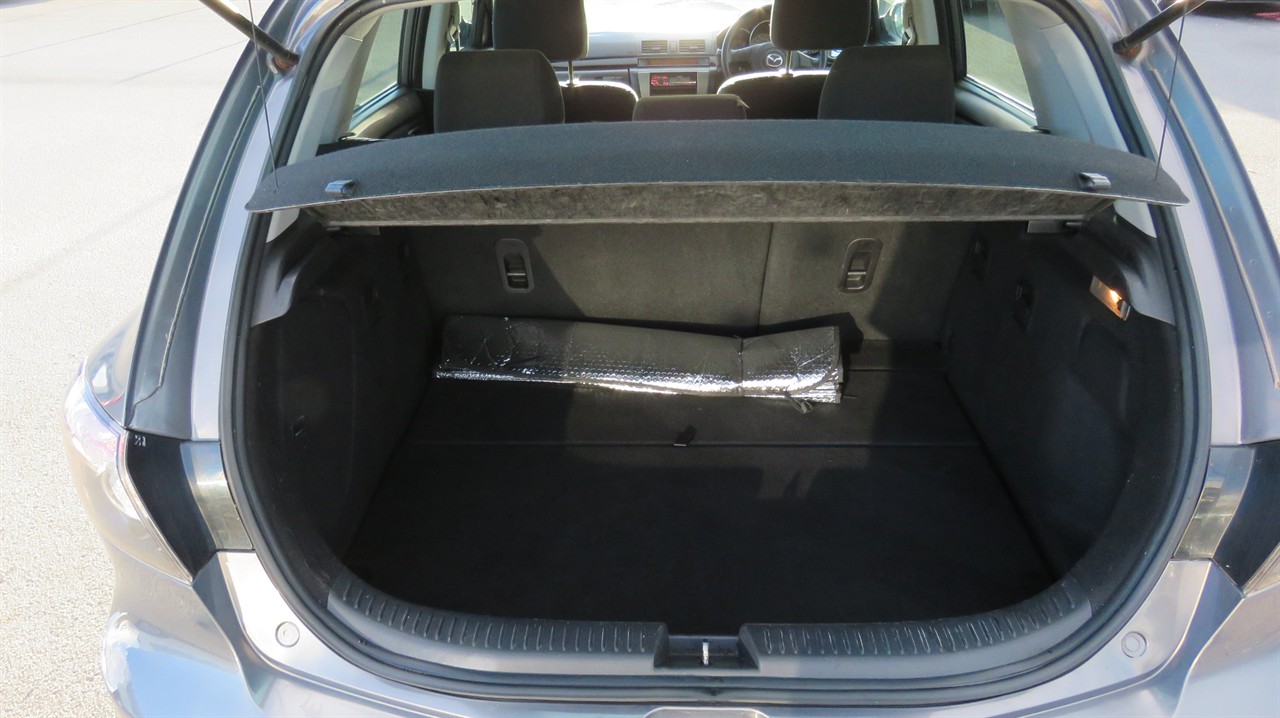 2007 Mazda Axela