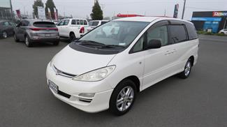 2005 Toyota Estima - Thumbnail
