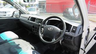 2008 Toyota Hiace - Thumbnail