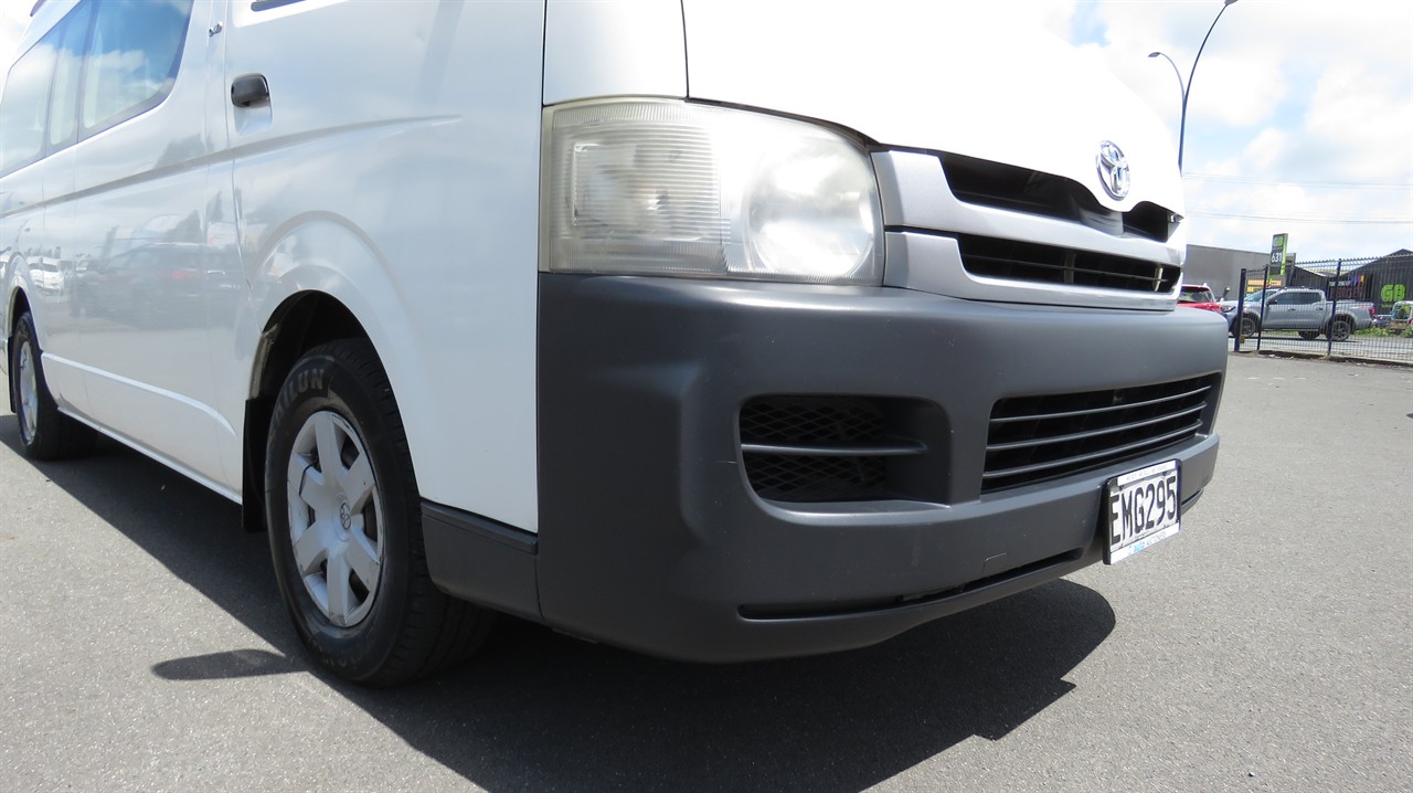2008 Toyota Hiace