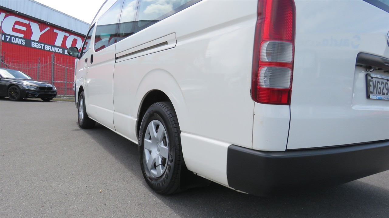 2008 Toyota Hiace