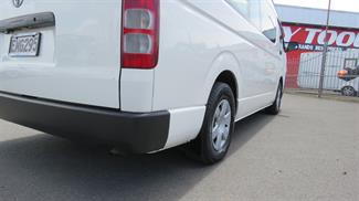 2008 Toyota Hiace - Thumbnail