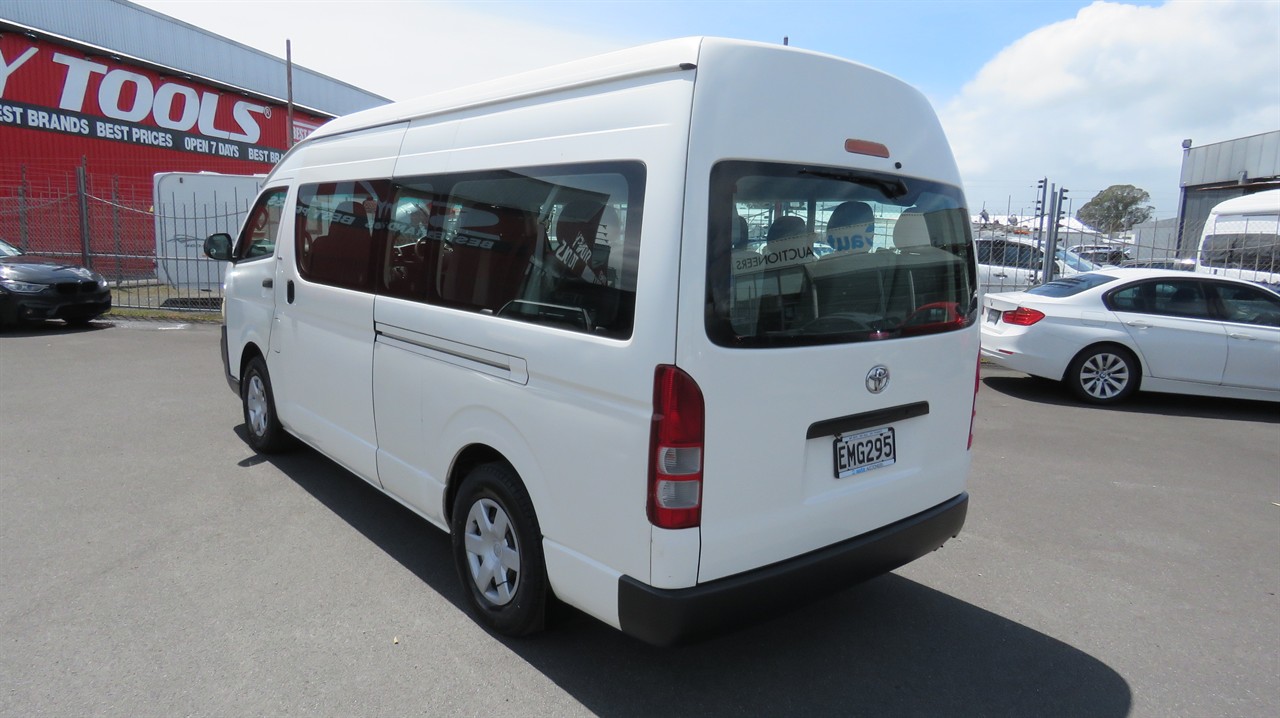 2008 Toyota Hiace