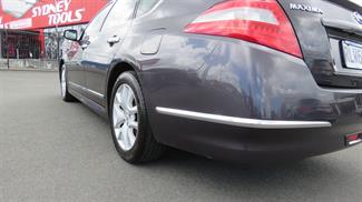 2010 Nissan Maxima - Thumbnail