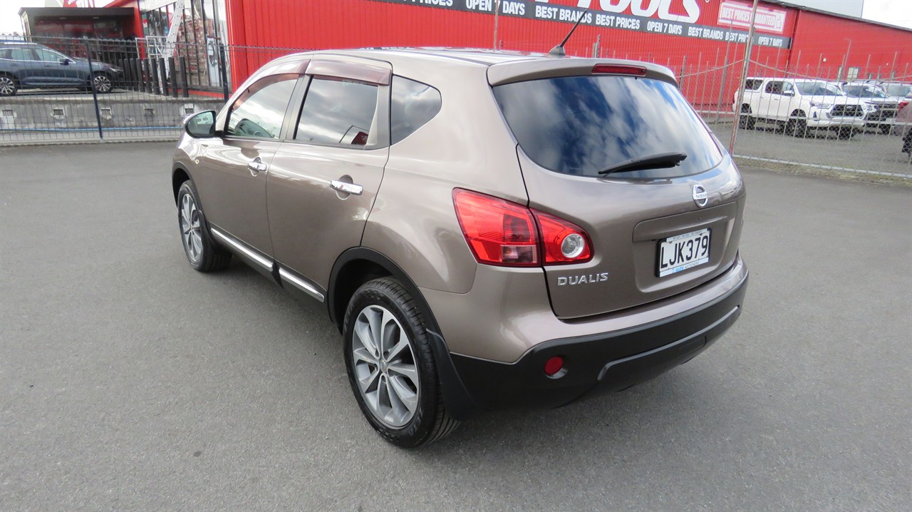 2010 Nissan Dualis