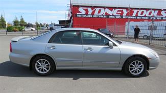 2004 Mitsubishi Diamante - Thumbnail