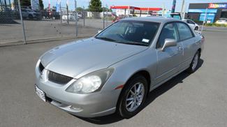 2004 Mitsubishi Diamante - Thumbnail