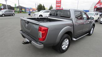 2016 Nissan Navara - Thumbnail