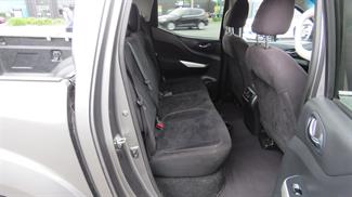 2016 Nissan Navara - Thumbnail