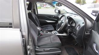 2016 Nissan Navara - Thumbnail