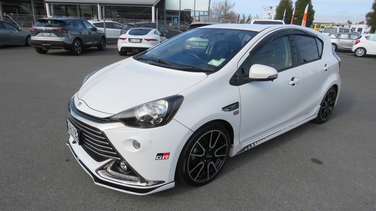2016 Toyota Aqua