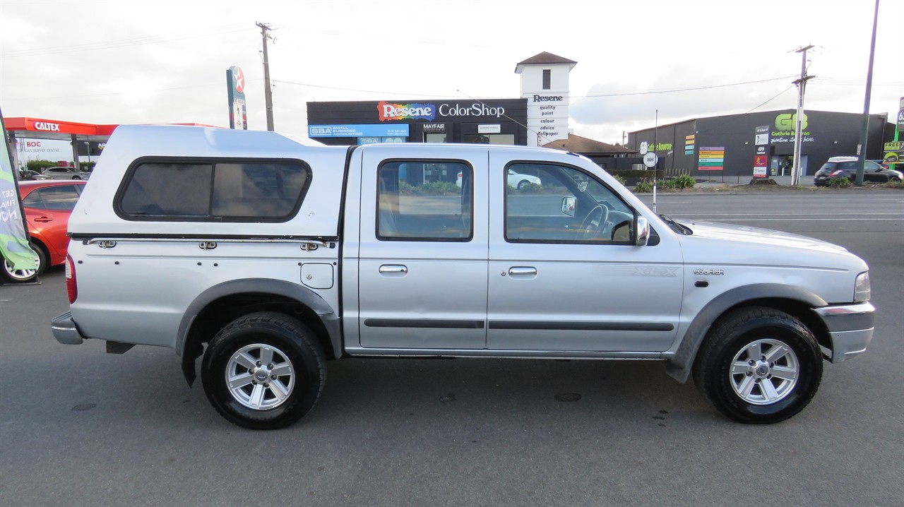 2006 Ford Courier