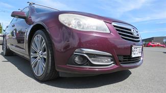 2013 Holden Commodore - Thumbnail