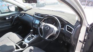 2015 Nissan Qashqai - Thumbnail