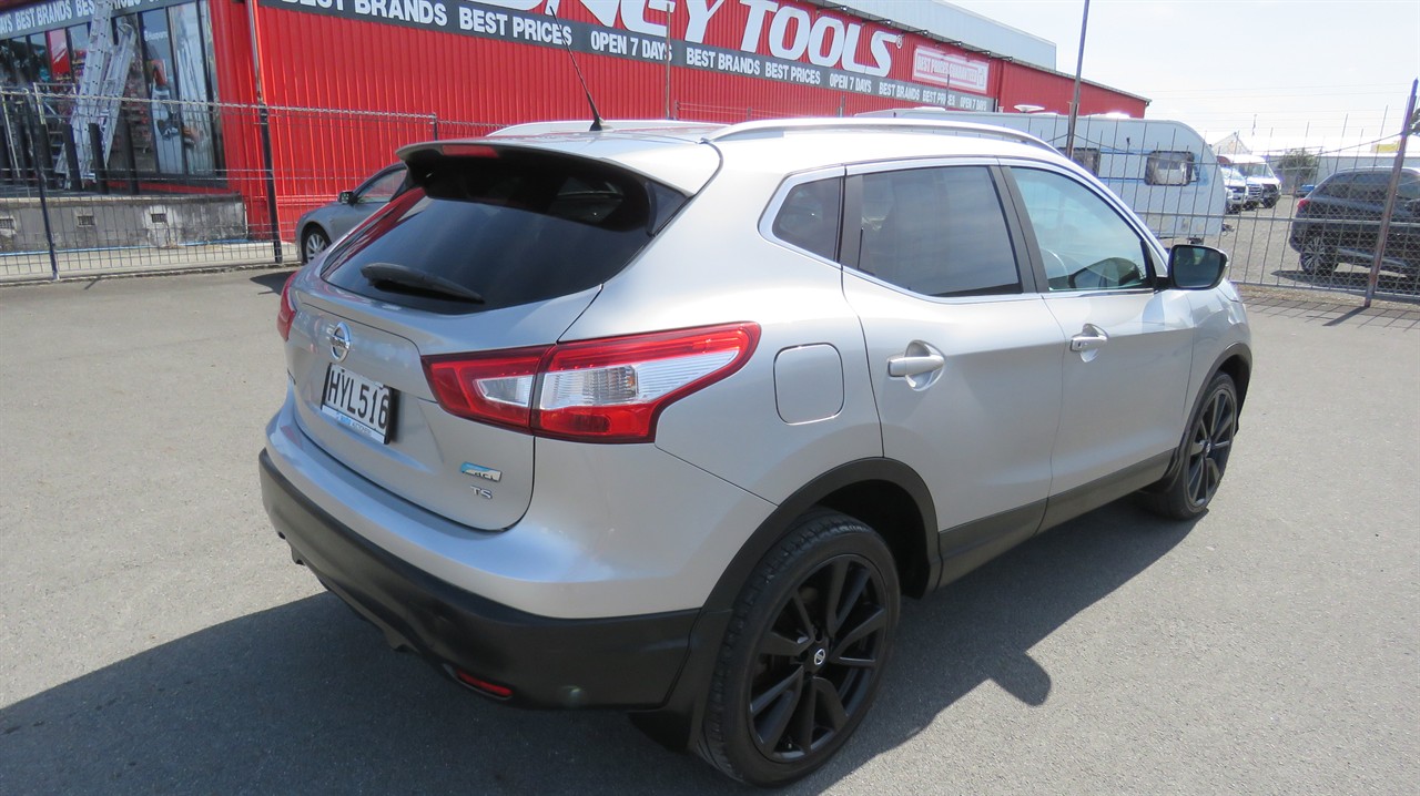 2015 Nissan Qashqai