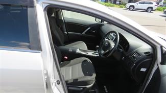 2014 Toyota Avensis - Thumbnail