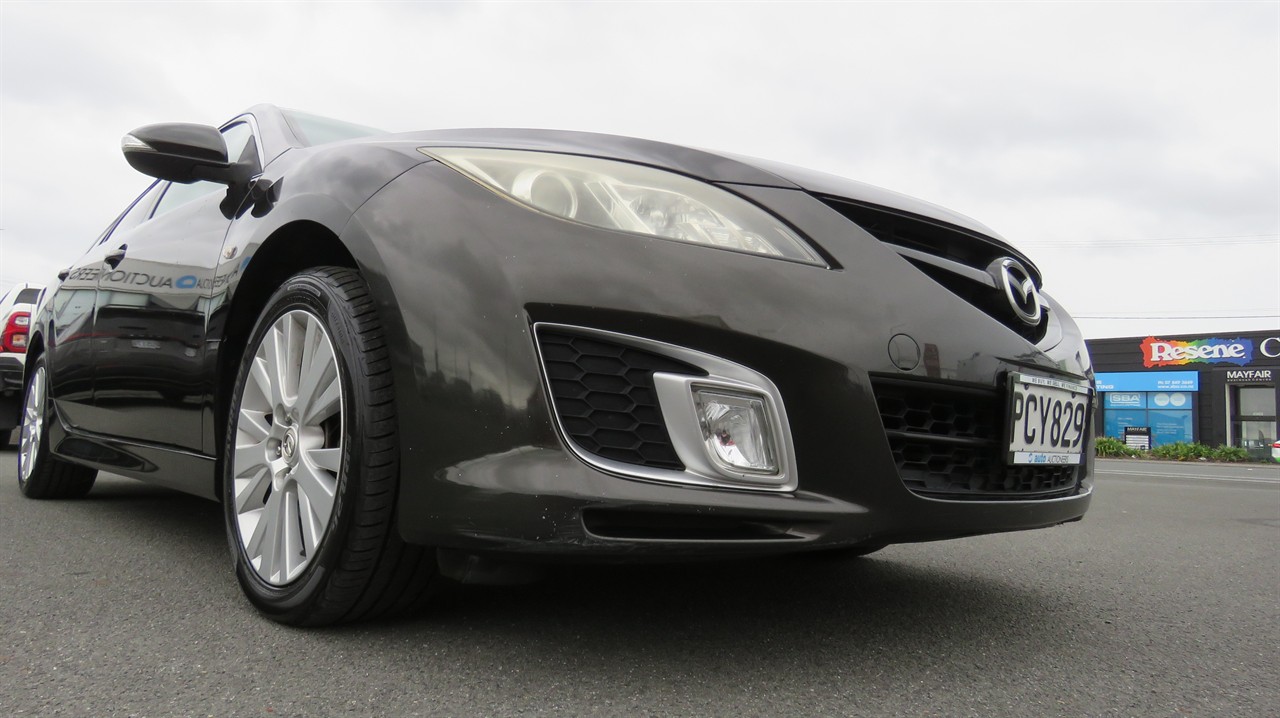 2009 Mazda Atenza