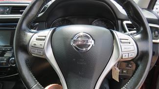 2016 Nissan Qashqai - Thumbnail