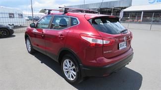 2016 Nissan Qashqai - Thumbnail
