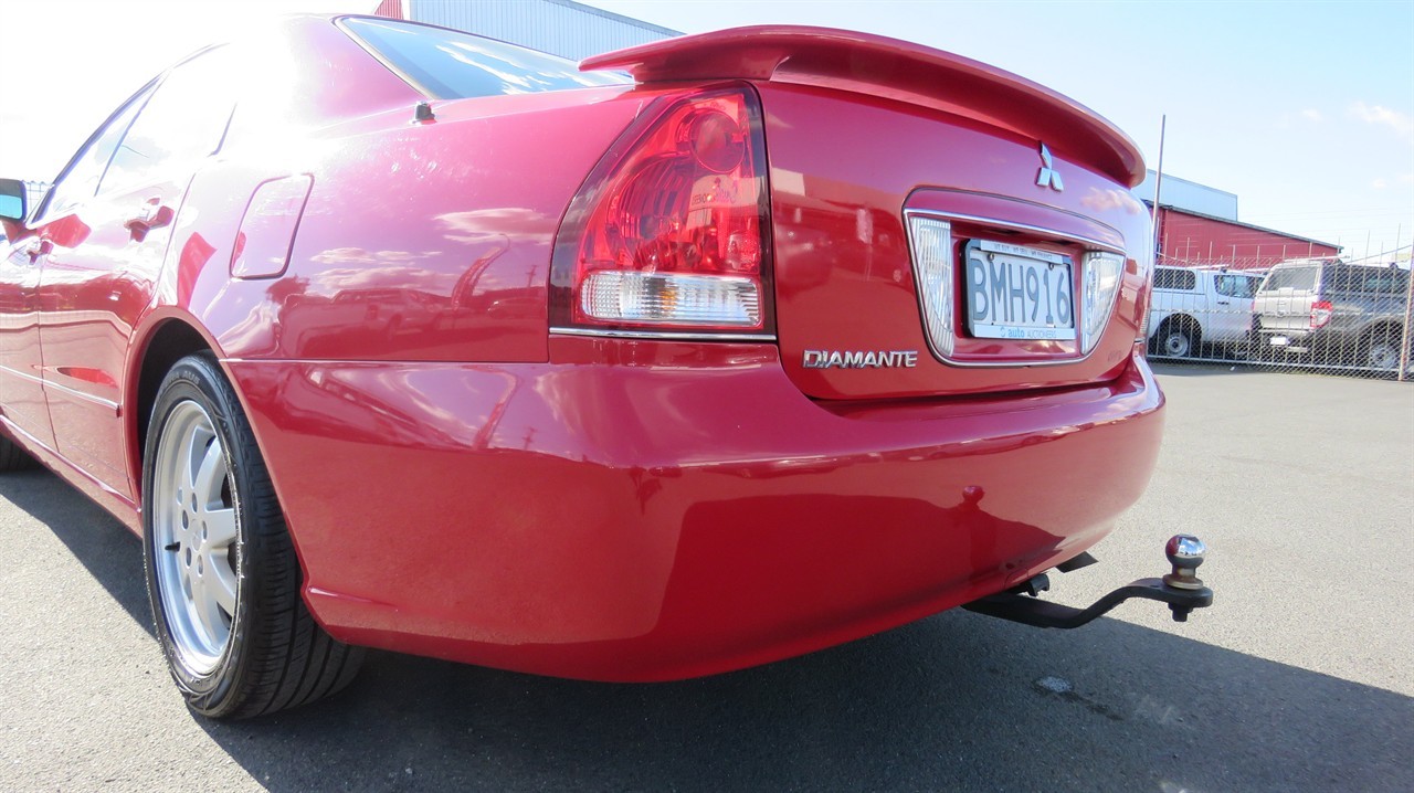 2003 Mitsubishi Diamante