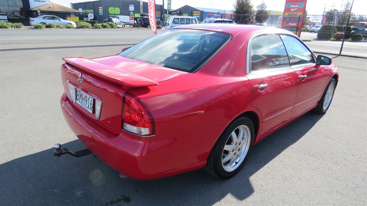 2003 Mitsubishi Diamante