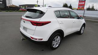 2017 Kia Sportage - Thumbnail