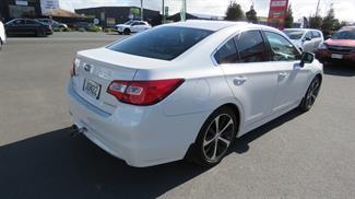 2015 Subaru Legacy - Thumbnail