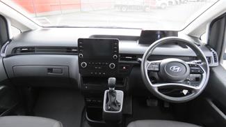 2022 Hyundai Staria Load - Thumbnail