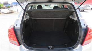 2017 Holden Trax - Thumbnail