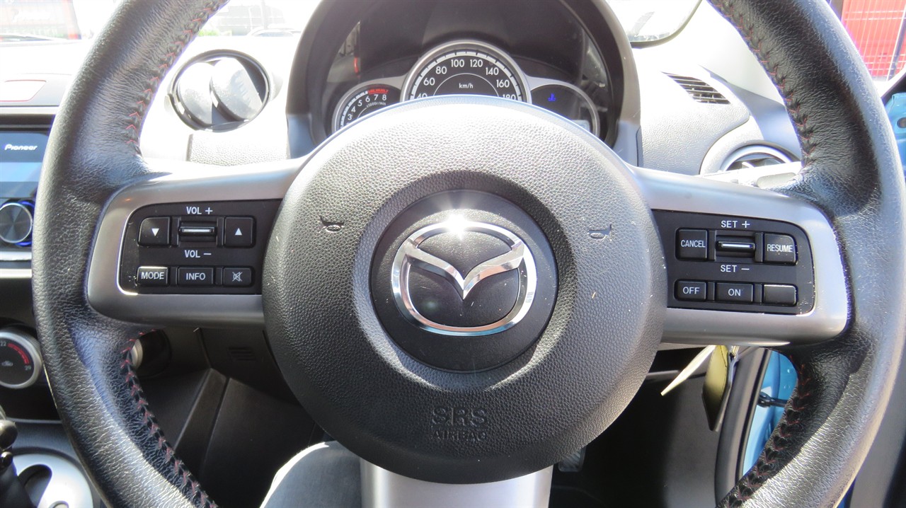 2014 Mazda 2